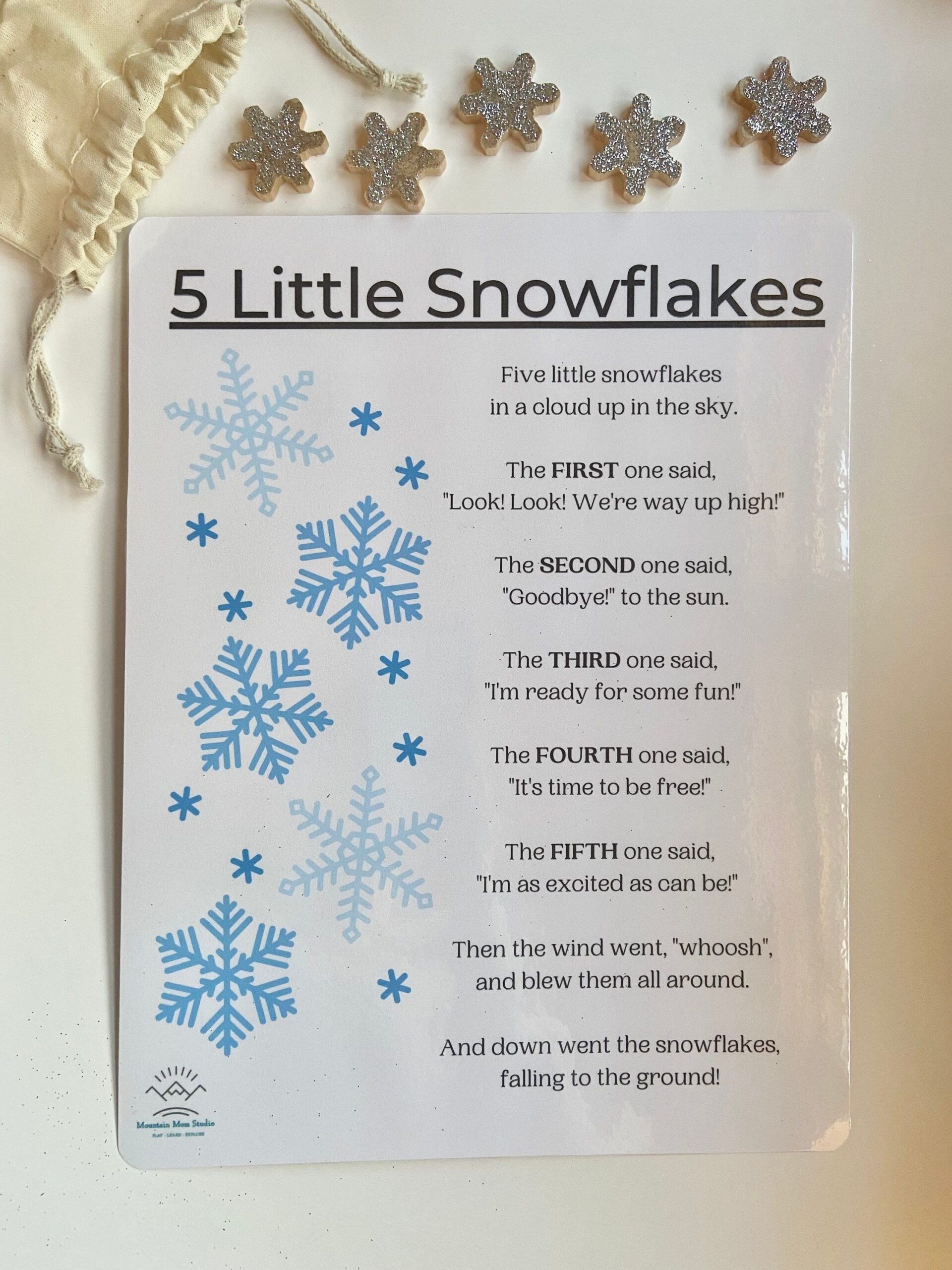 Five Little Snowflakes Poetry Set Set Of 5 Wooden Glittery Snowflakes